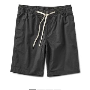 Vuori Charcoal Ripstop Short Size XL